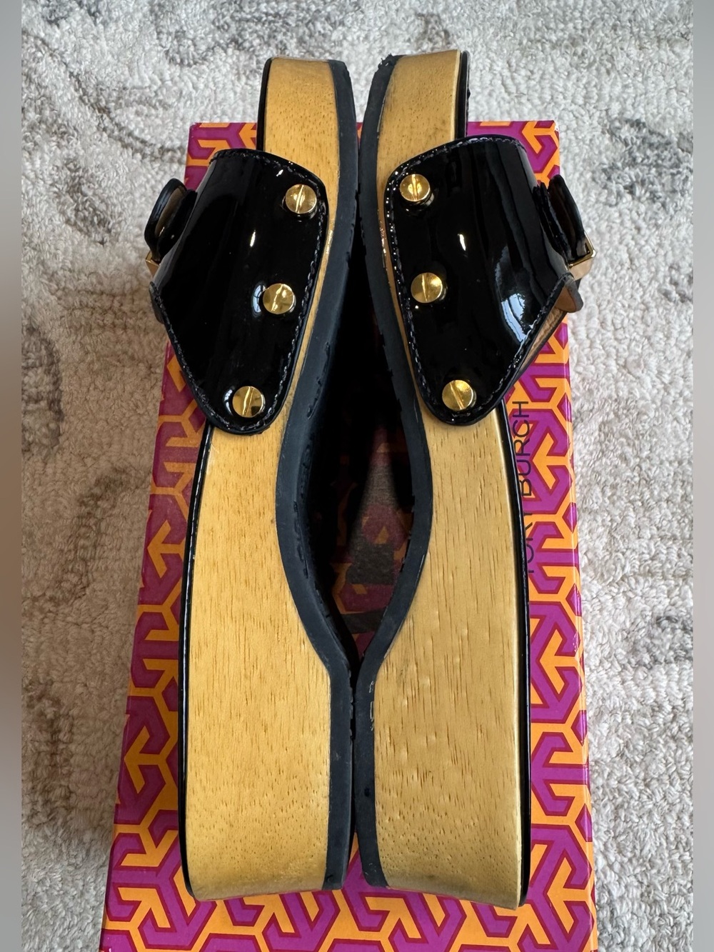 EUC Tory Burch Dixon Black Patent Wood Platform Sandal - Picture 4 of 11